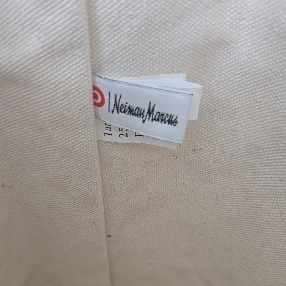 Elegant Cream Floral Tote Bag - Picture 11 of 12